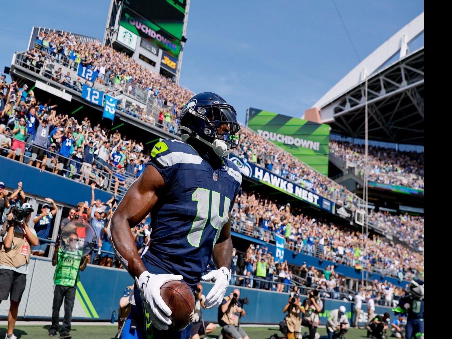 How to Stream the Seahawks vs. Panthers Game Live - Week 3