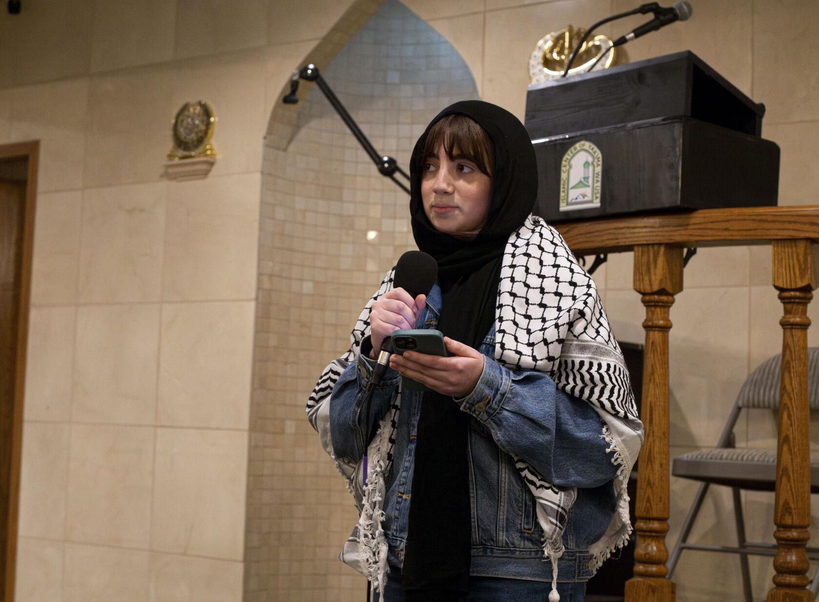 Candlelight vigil for victims of IsraelHamas war held at the Islamic