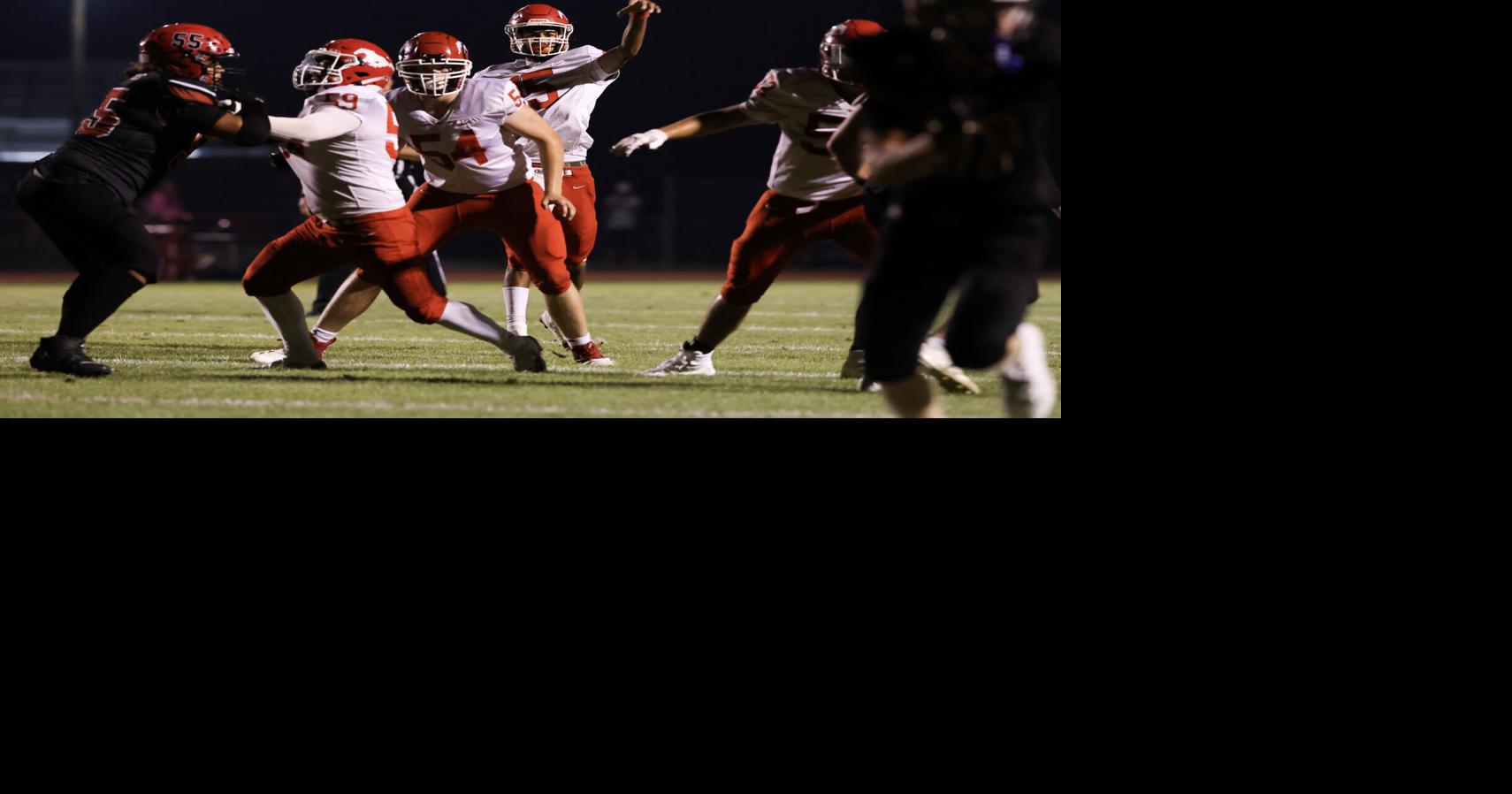 Prep football kickoff: Returning talent sets up Prosser, Selah for success in CWAC