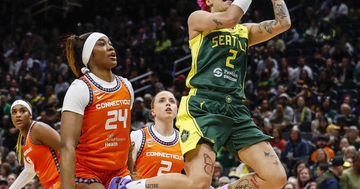 Photos: Seattle Storm take on Connecticut Sun
