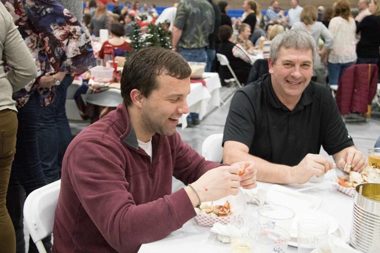 st_joes_crab_feed-60.jpg