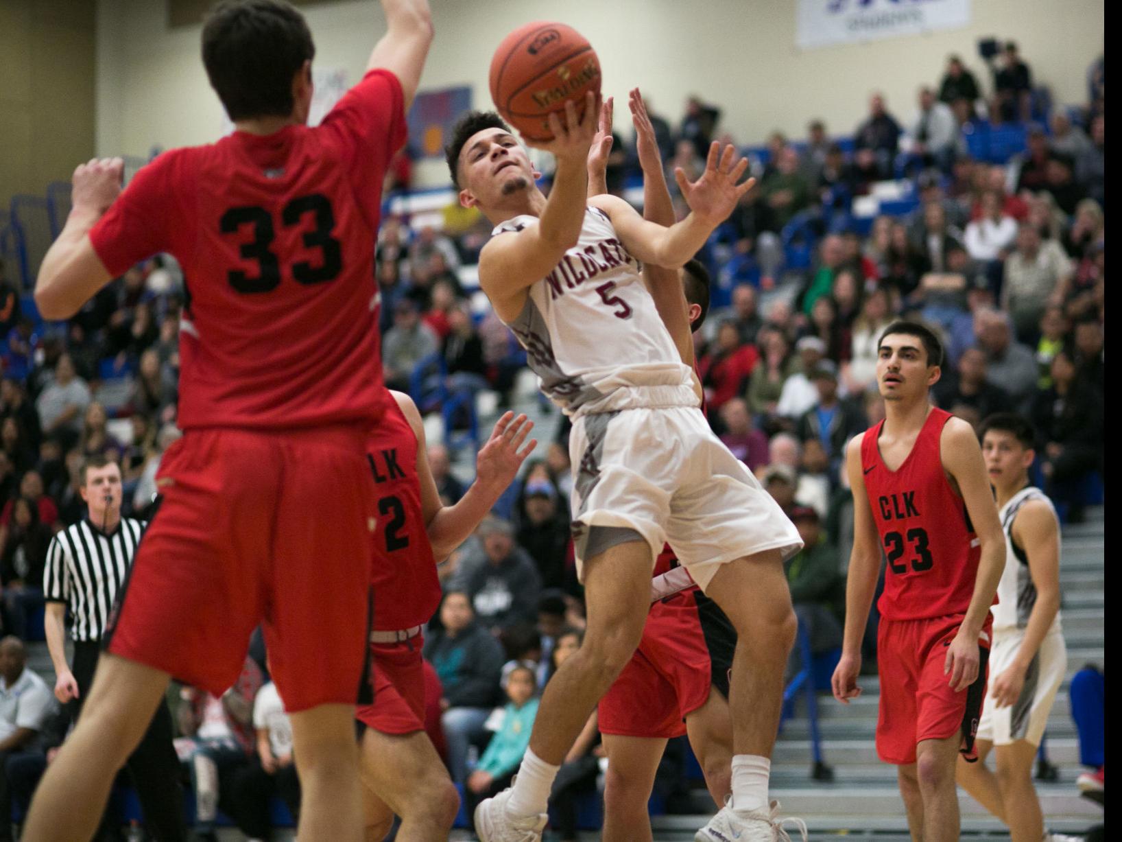 Boys Basketball Clarkston Defeated Toppenish 53 49 Photos And