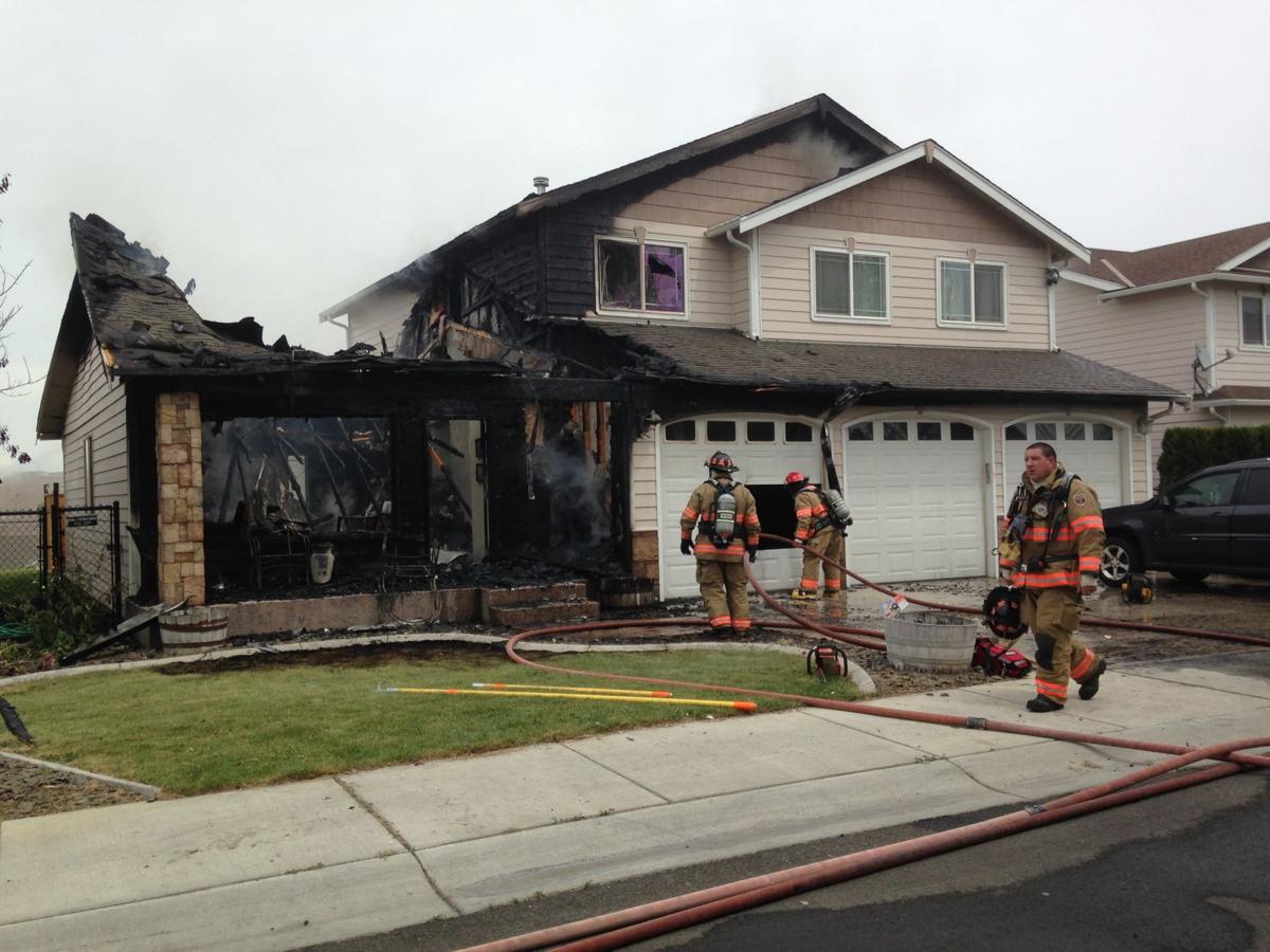 Firefighters put out fire in Selah Local