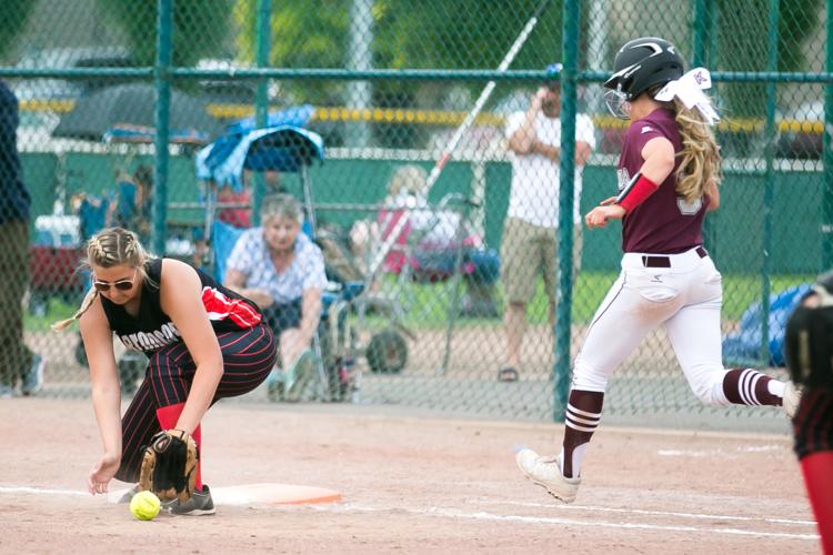 Softball Kittitas and LindRitzville/Sprague/Washtucna in Class 2B