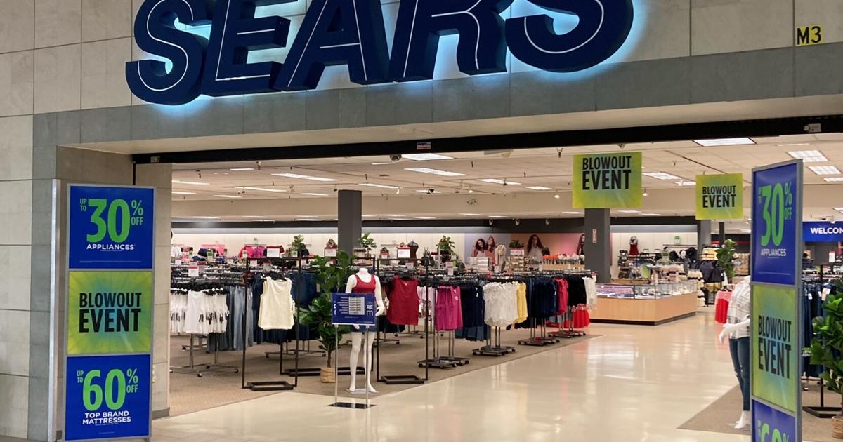 Business tidbits: Sears still open at the Valley Mall; hotel project is on schedule Business tidbits: Sears still open at the Valley Mall; hotel project is on schedule