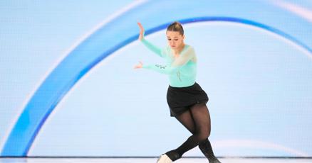 Patinadora rusa Kamila Valieva pierde estatus neutral, dice una fuente de AP