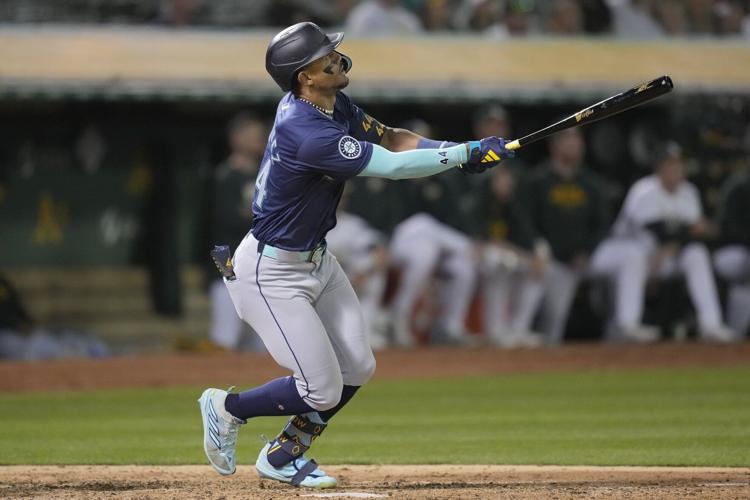 Mariners break up Joey Estes’ perfect game bid, rally falls short
