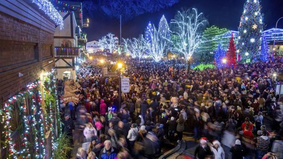 Leavenworth Christmas Lighting Festival 2021 In Seattle Dates