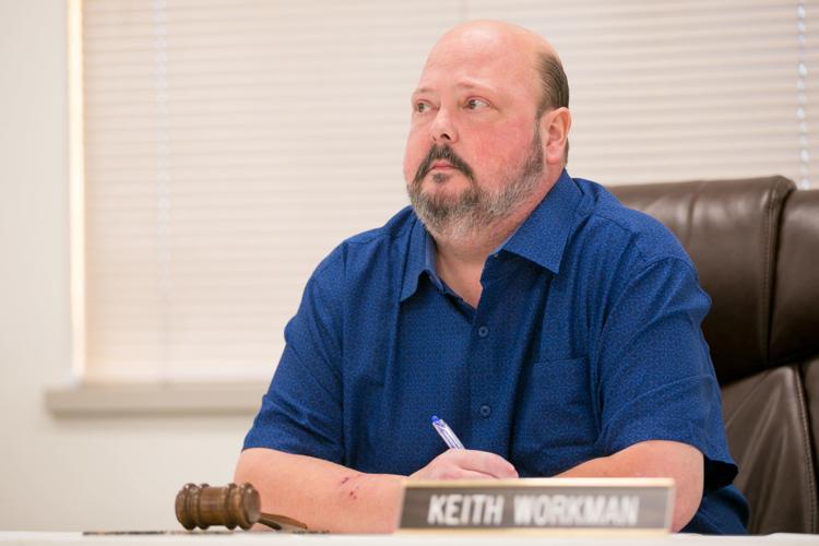 Wapato council passes ordinance to compel mayor to follow the law