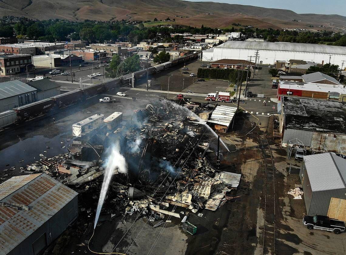 Update 100yearold Prosser grain silo destroyed in dramatic fireball