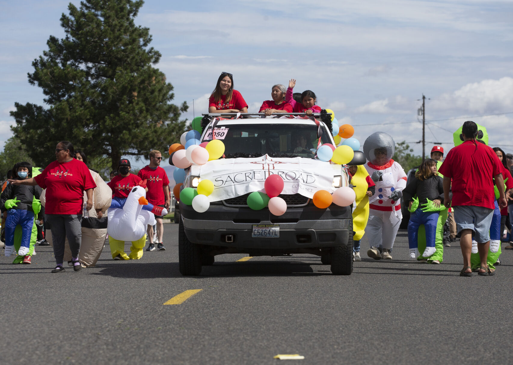 PHOTOS: Treaty Day Parade In Toppenish | Photos And Videos ...