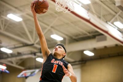 Boys Prep Basketball Roundup Pirates Clamp Down On Wenatchee