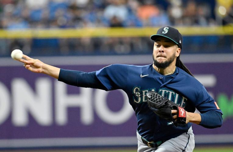 Mariners fall below .500 as losing streak continues with loss to Rays