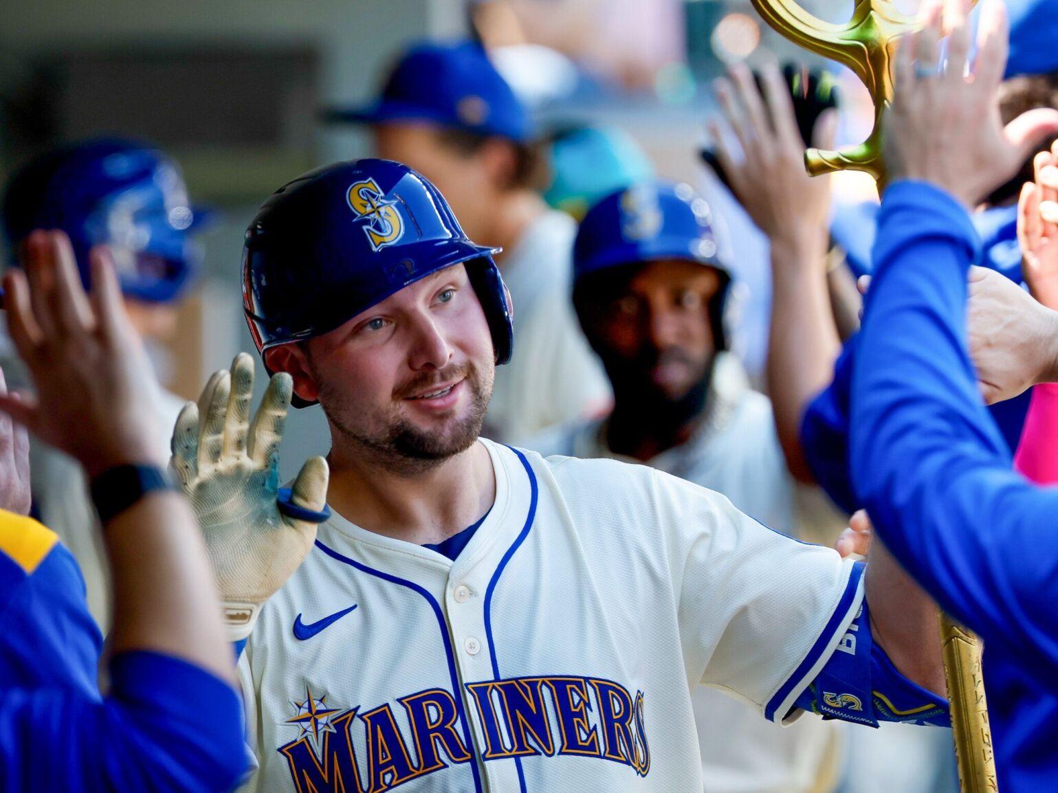 Cal Raleigh named Sports Illustrated's 'Breakout Star of the Year' |  Mariners | yakimaherald.com