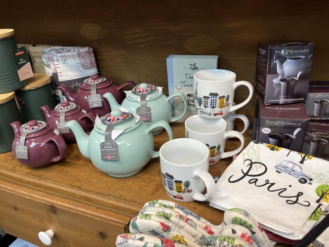 shoplocal-christine-10-110224.jpg