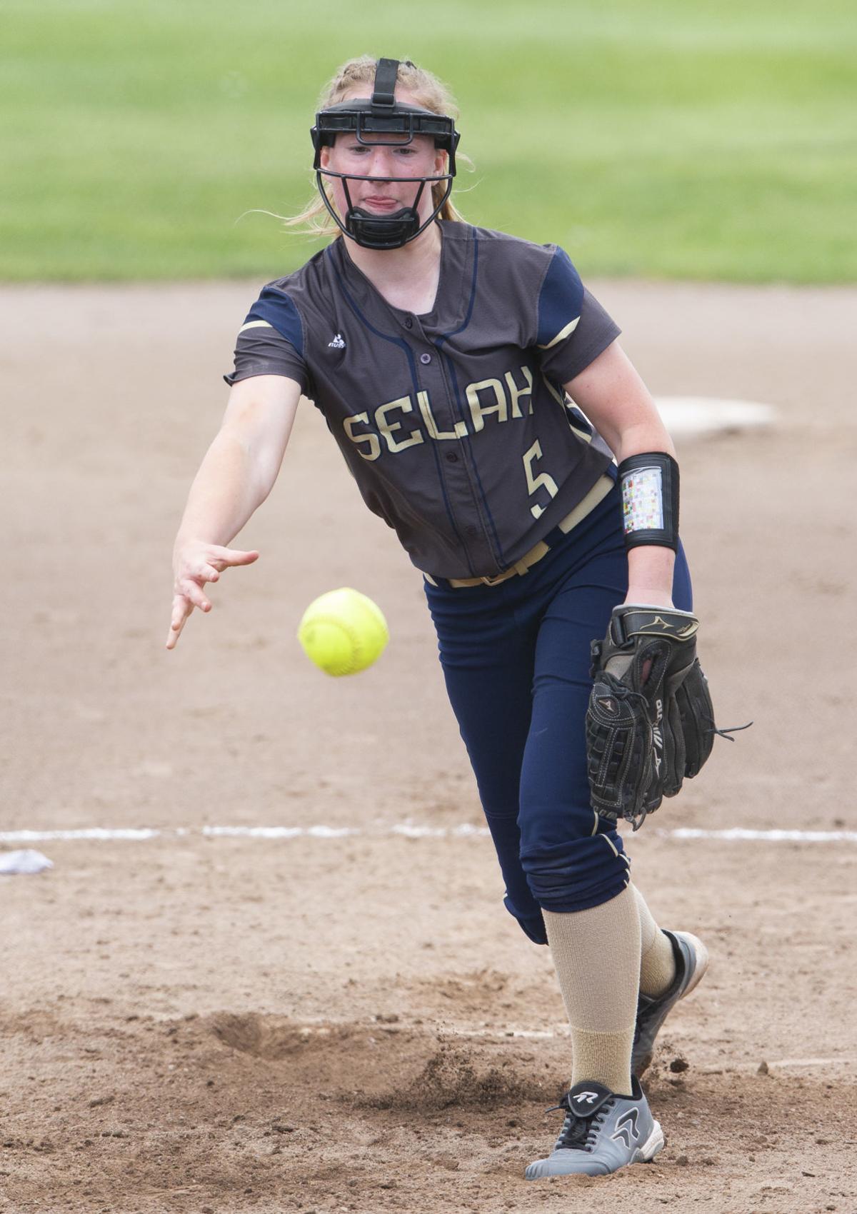 ResilientEast Valley falters in final inning at Class 2A state softball