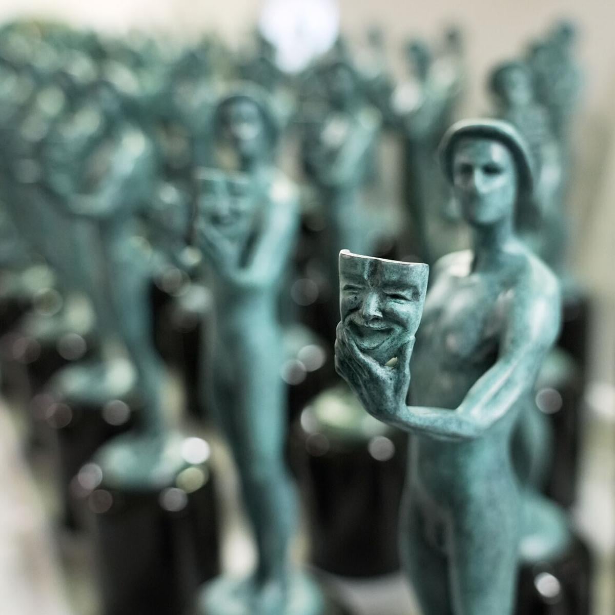 Seth Rogen Tearfully Accepts O'Hara's Posthumous Actor Award