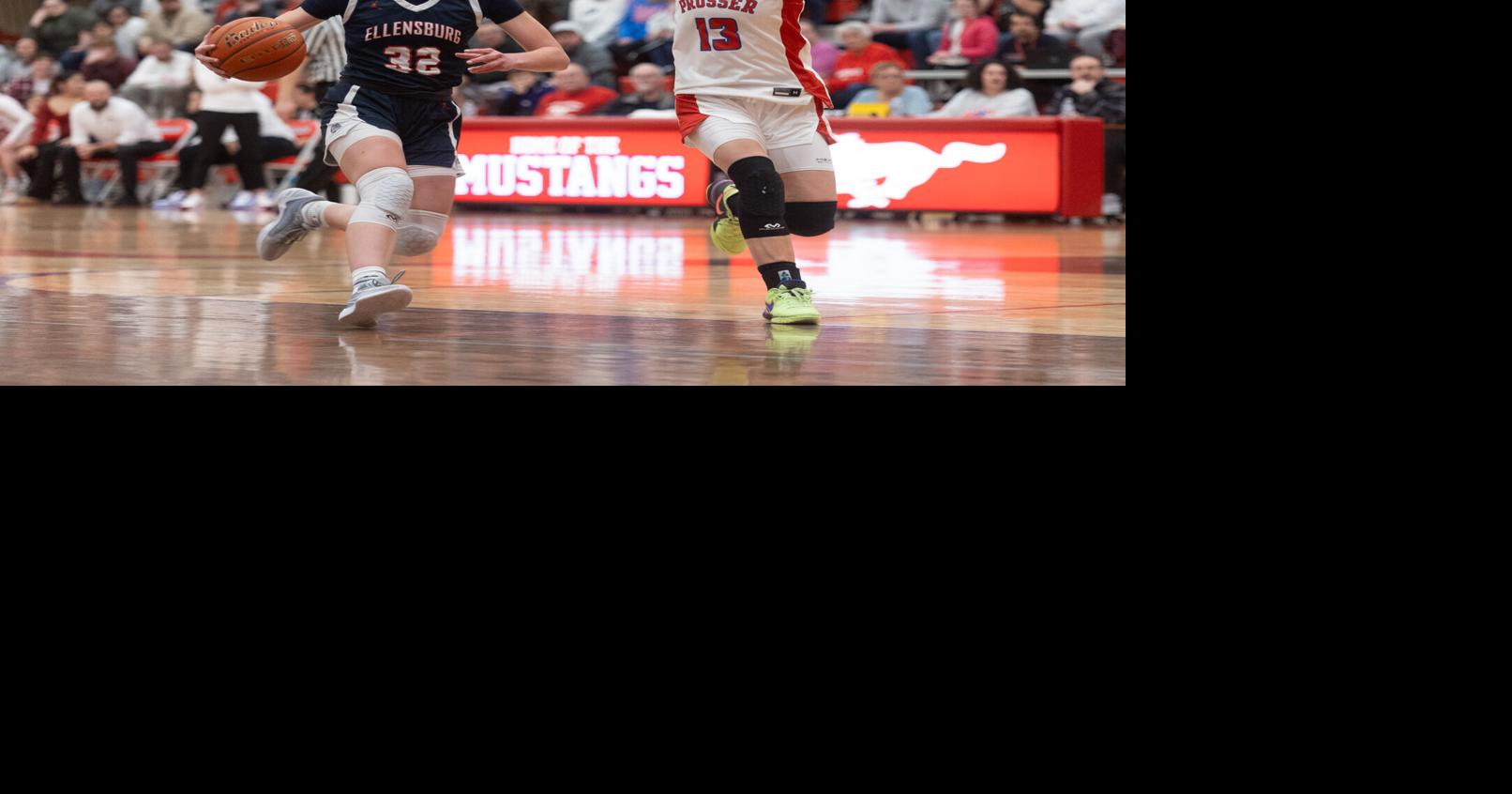 Freshmen standouts fitting right in for Ellensburg, Prosser girls ...