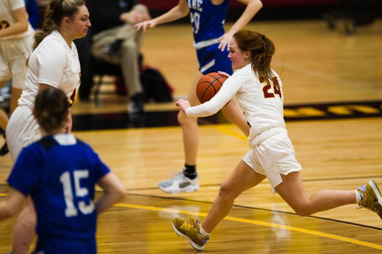 PHOTOS Yakima Valley College vs. Lane Community College women's