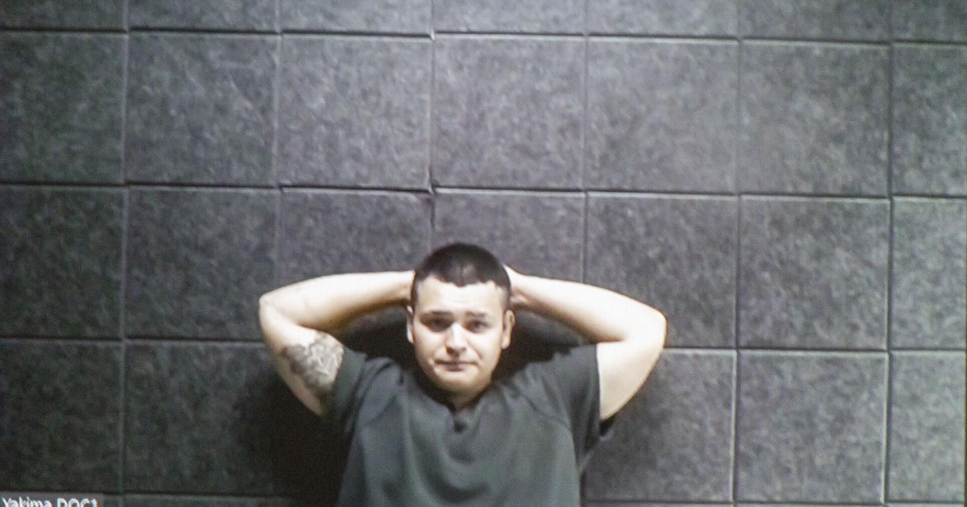 Sunnyside man pleads guilty to second degree assault for threatening to kill store clerk - Vimarsana News