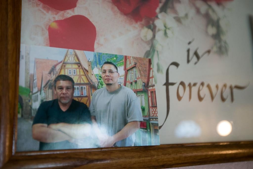 Evaristo Salas Still Claims He Was Wrongfully Convicted In A 1995 Murder He May Get Another Chance To Prove His Innocence Crime And Courts Yakimaherald Com A team comes together to investigate whether salas was brought to justice or railroaded by the system. evaristo salas still claims he was