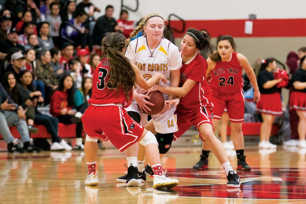 Cheney Shines As White Swan Girls Basketball Advances To District