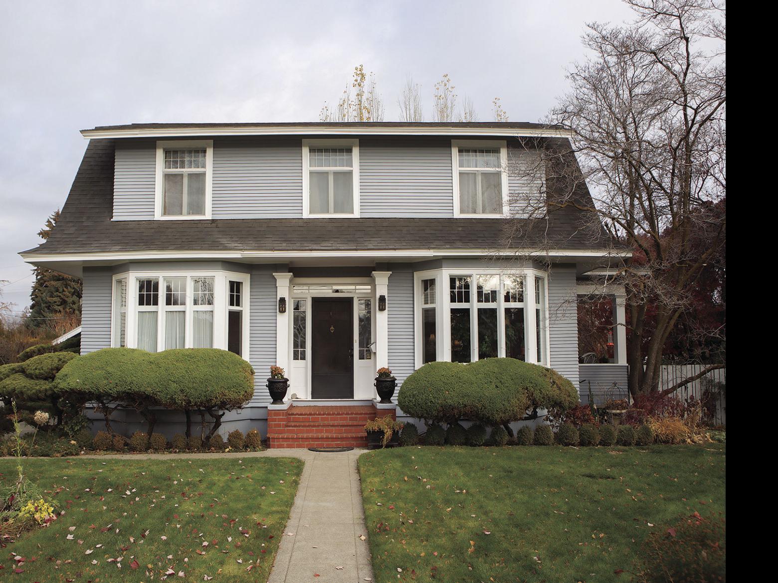 Yakima Abode Dutch Colonial Perfection Home And Garden