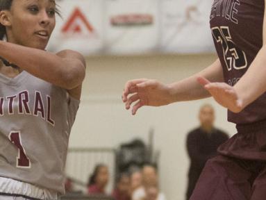 Local Report Edwards Leads Balanced Attack As Cwu Women S