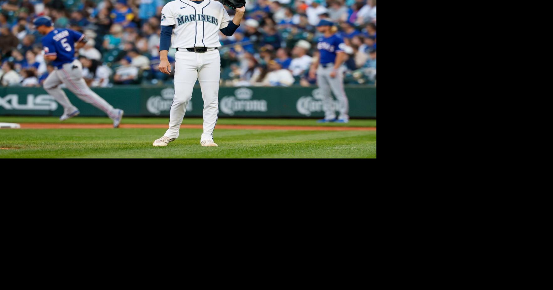 Photos: Rangers at Mariners