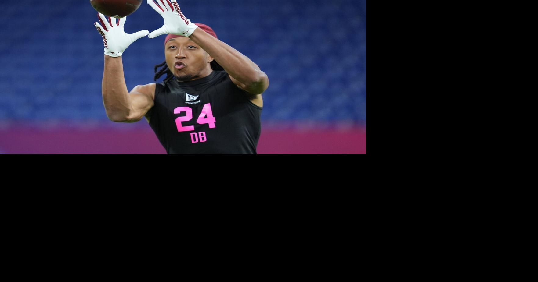 Seahawks take Julian Neal of Arkansas in third round of the NFL draft