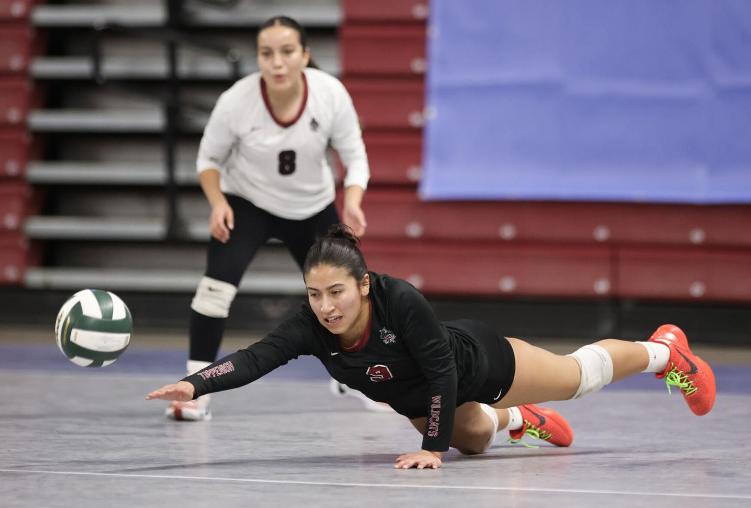 PHOTOS: Toppenish, Zillah and Ellensburg play in state volleyball ...