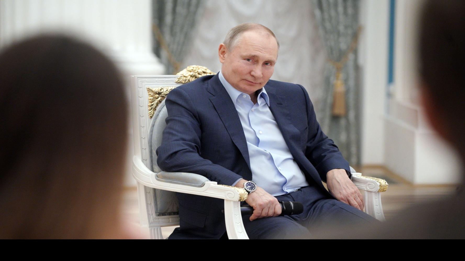 Column: Don't let U.S. focus on China allow Putin to get away ...