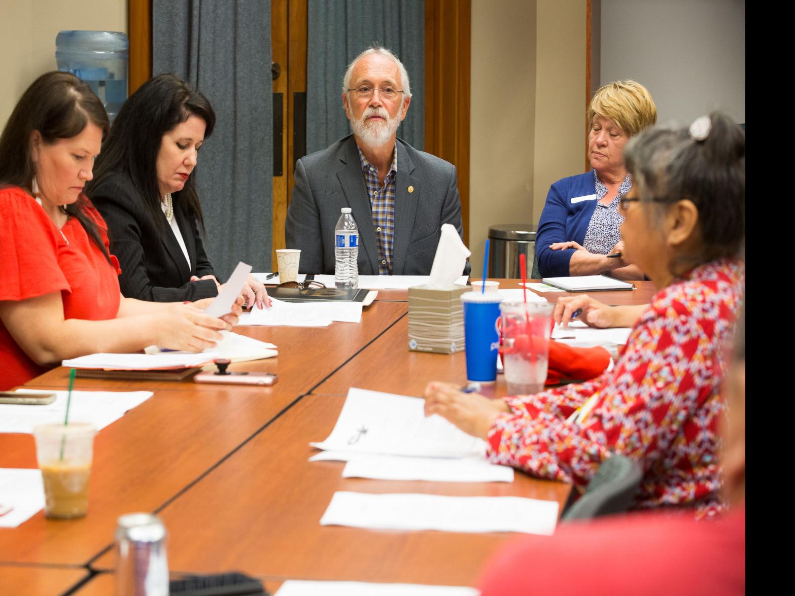 Newhouse Trump Signs Bills Addressing Murdered Missing Indigenous Women Stories Yakimaherald Com Don lafontaine is still what the others aspire to. newhouse trump signs bills addressing