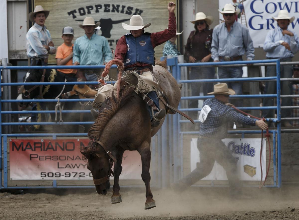 2015 Wiley City Rodeo | News Photos | yakimaherald.com