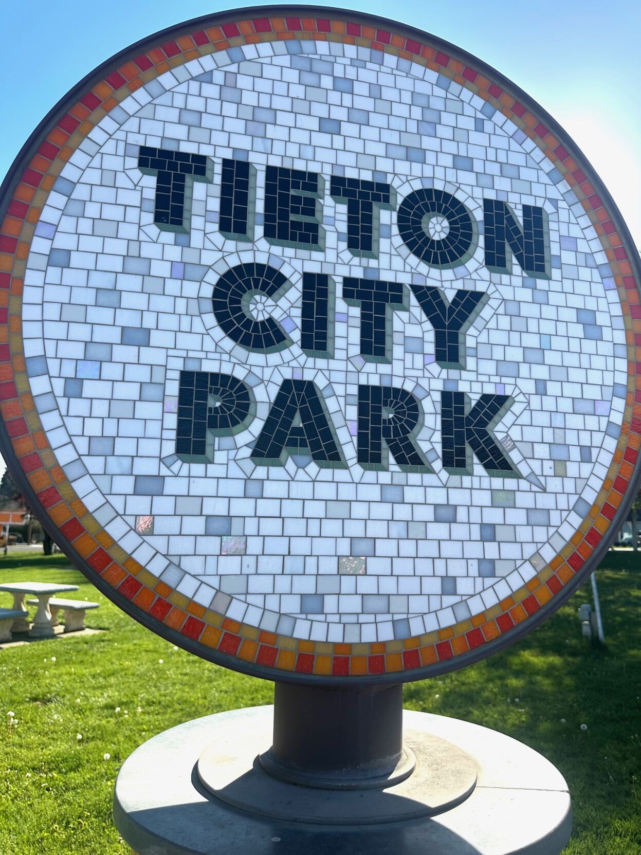 Tieton city park sign