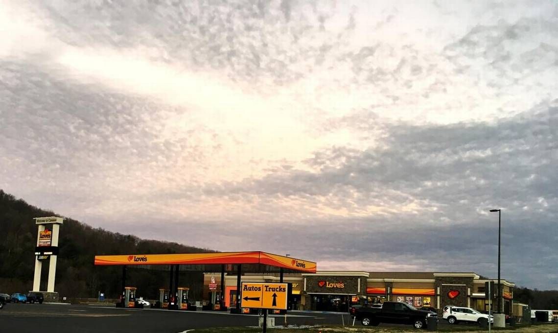 Love S Goes In Prosser With New Hotel Travel Center Planned Lowe S Travel Center Prosser