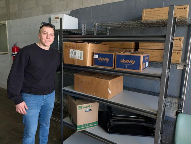 Man donates paperback books to jails across Washington, including Yakima County