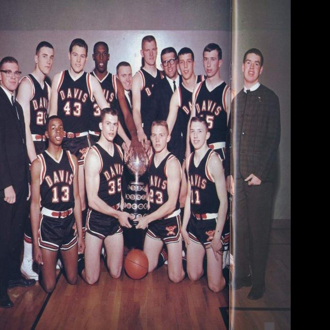 Celebrating Unbeaten Davis Marquette Teams 50 Years Later Under