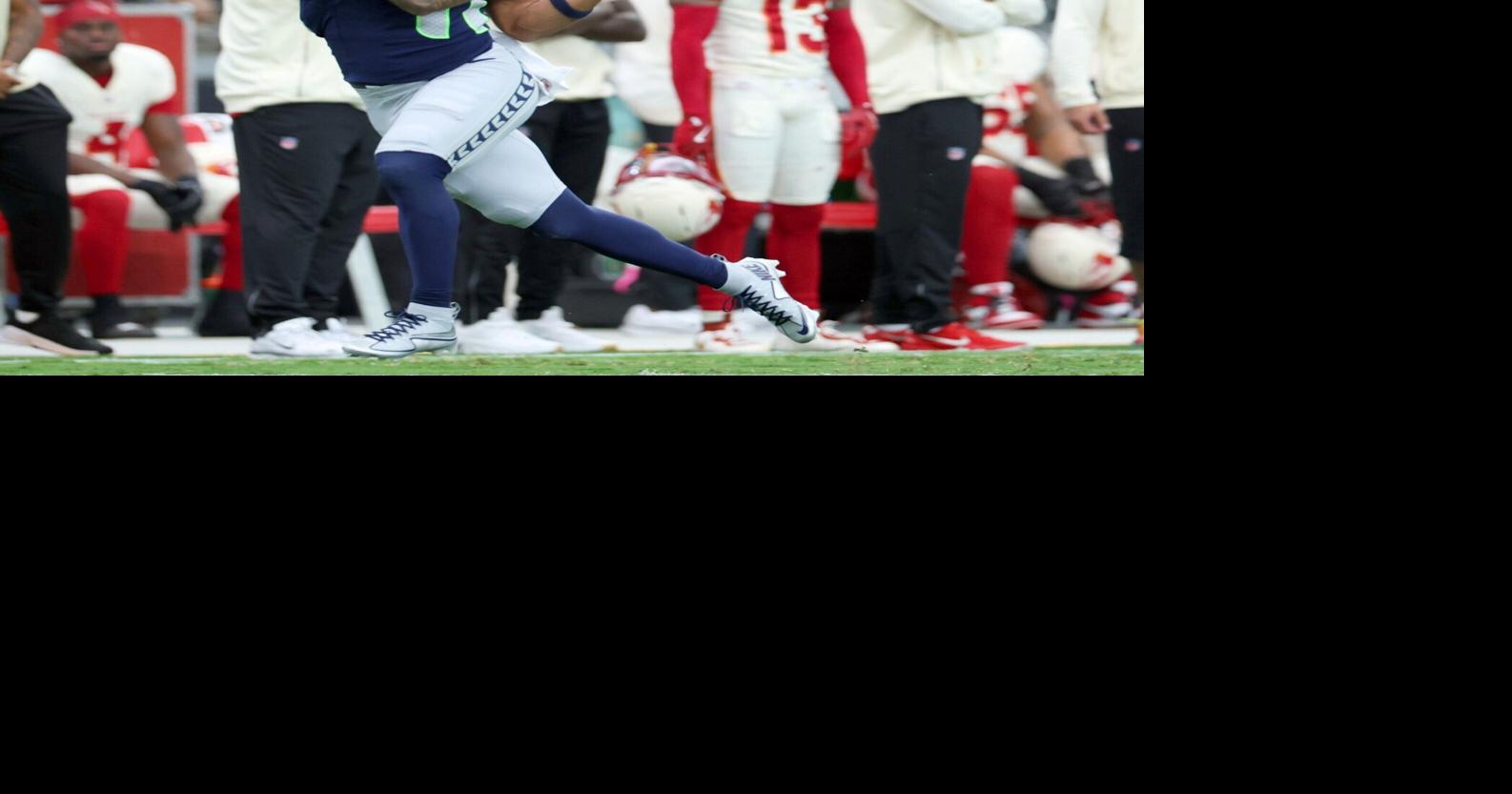 Photos: Seahawks, Lock take on Cardinals