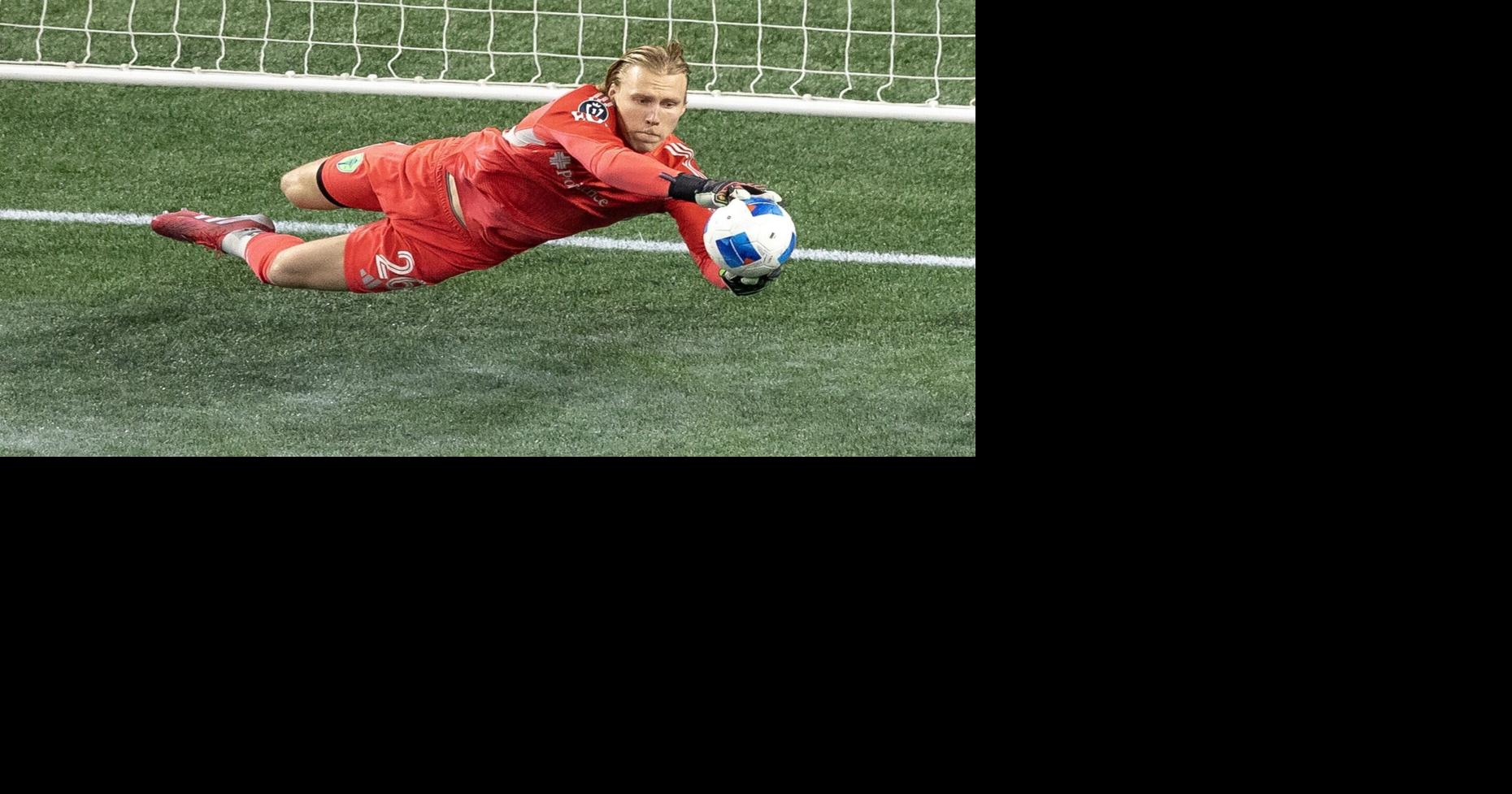 Sounders goalkeeper Andrew Thomas ready to step up in place of injured Stefan Frei
