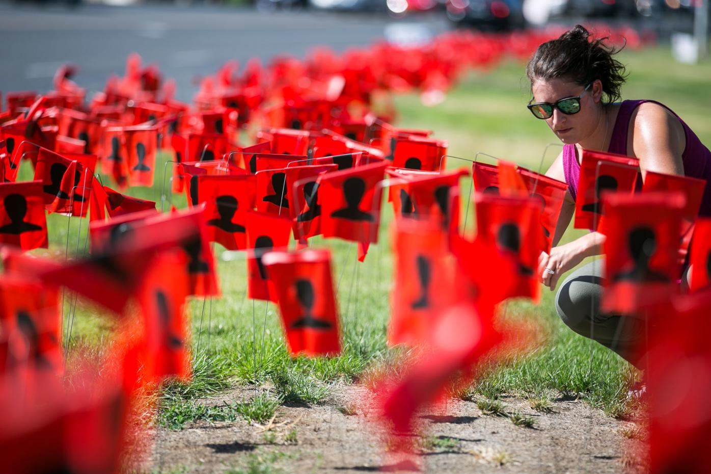 More Than Numbers A Field Of Flags Represents The Lives Affected By Covid 19 In Yakima County Coronavirus Yakimaherald Com More Than Numbers A Field Of Flags Represents The Lives Affected By Covid 19 In Yakima County Coronavirus Yakimaherald Com