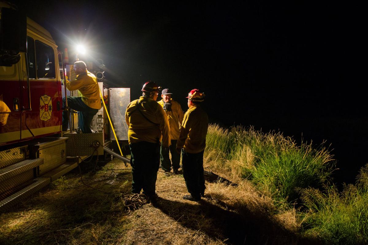 LowerValleyFire-YH-080116-8.jpg