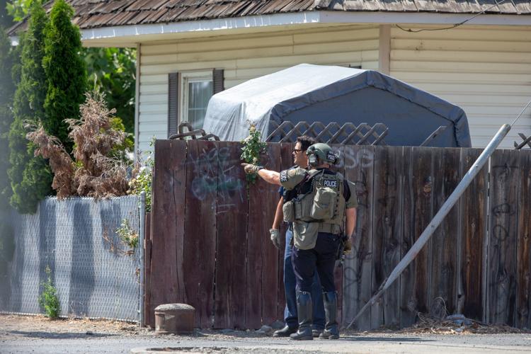 Yakima police take man into custody after threehour standoff Crime