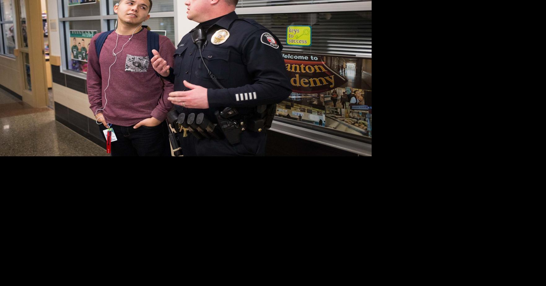 Cops in the classroom walk a different beat | Local | yakimaherald.com