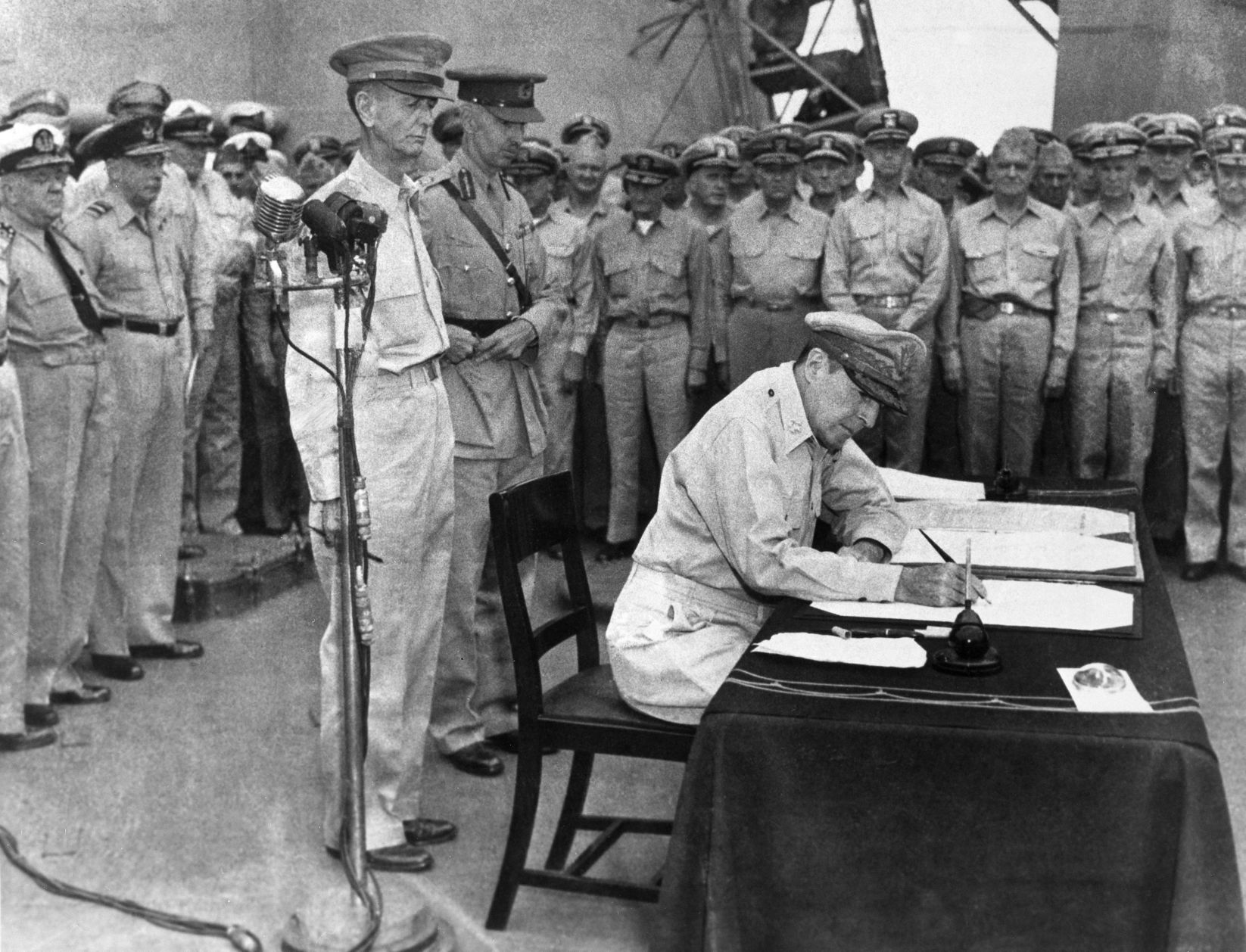 Book Scene: A deep dive into ‘World War II at Sea’  Arts And 