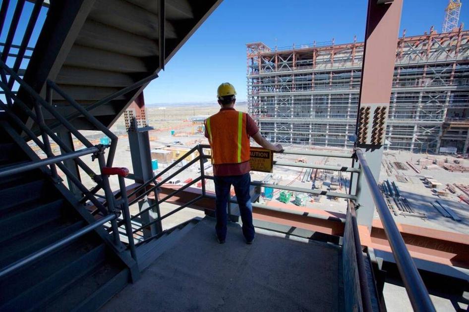 Proposed Hanford budget would cut an estimated 700 jobs - Yakima Herald-Republic