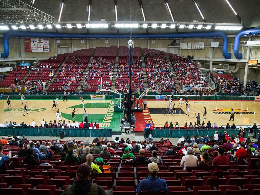 Wiaa Forging Ahead With State Basketball Tournaments Despite