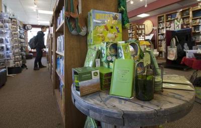 Who says you have to choose between brick and mortar store and e-commerce?