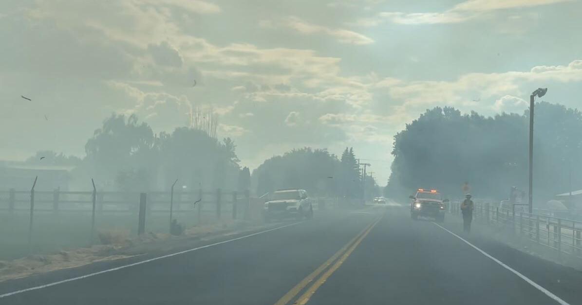 Finley engulfed in smoke, firefighters fighting blaze along SR 397 - Vimarsana News