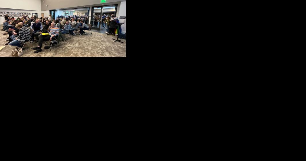 'The biggest turnout I've seen in 10 years' | Packed Richland City Council meeting over local business harassment, death threats - Vimarsana News